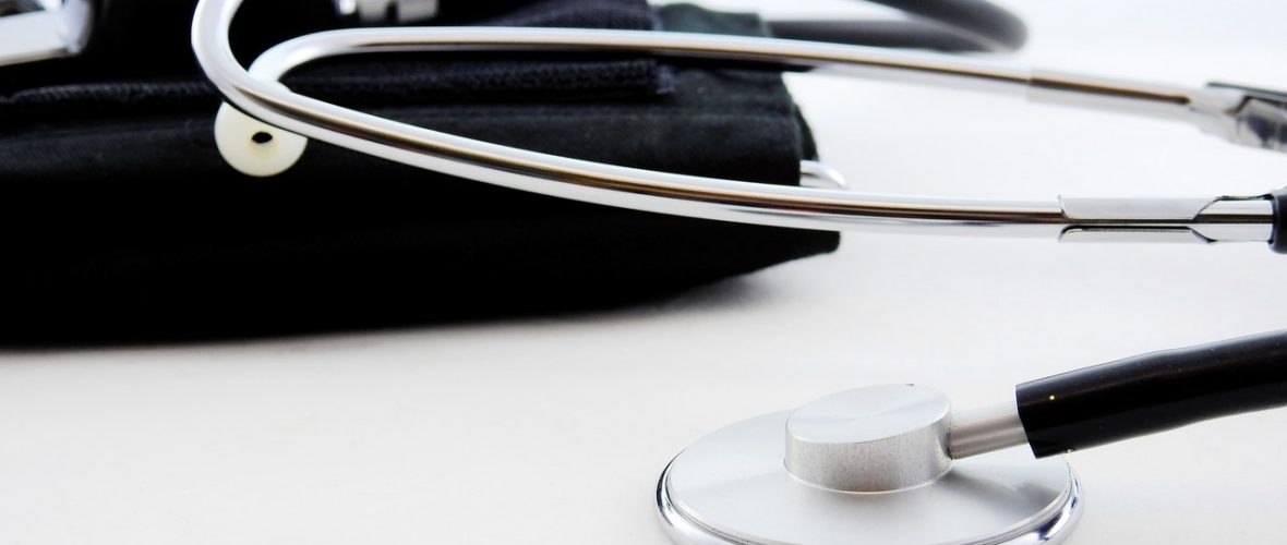 stethoscope-doctor-medical-blood-pressure-161489-1180x500